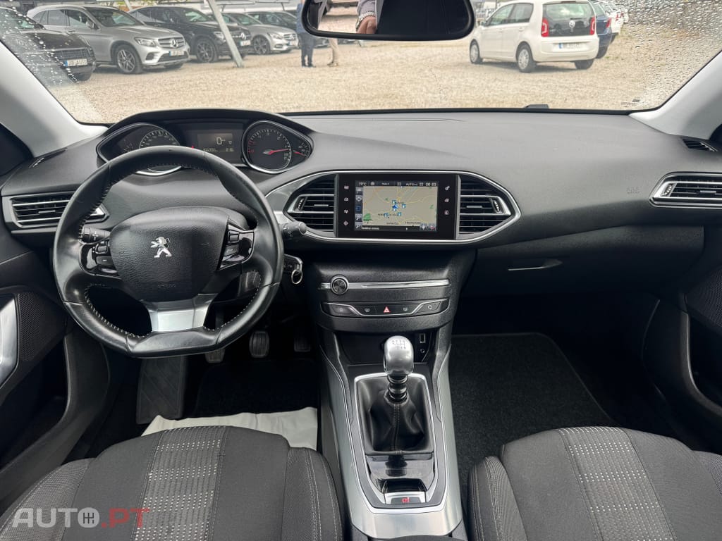 Peugeot 308 1.6 e-HDi Allure