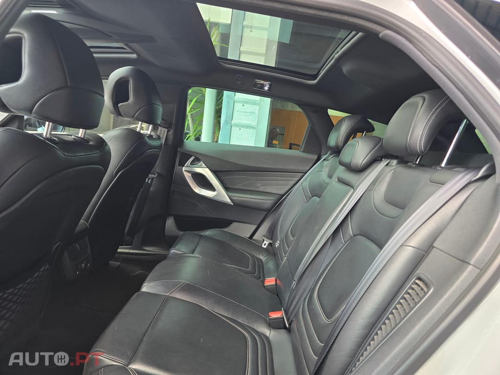 Citroen DS5 2.0 HDi Hybrid4 Sport Chic CMP6
