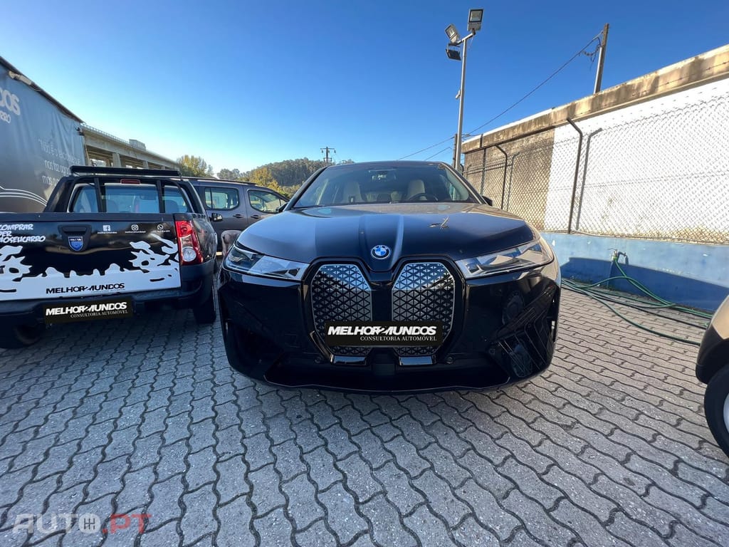BMW iX xDrive50