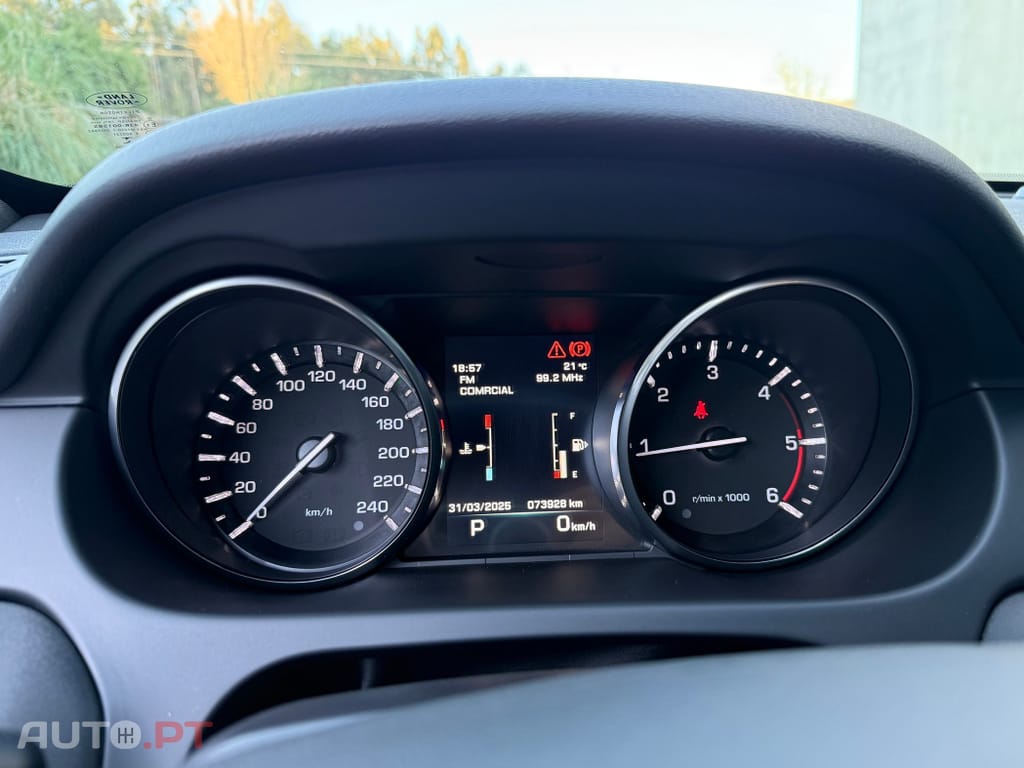 Land Rover Discovery Sport 2.0 TD4 HSE 7L Auto
