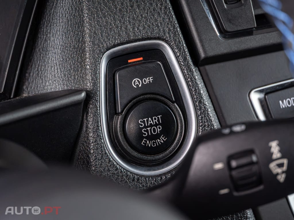 BMW 218 d Pack M Auto