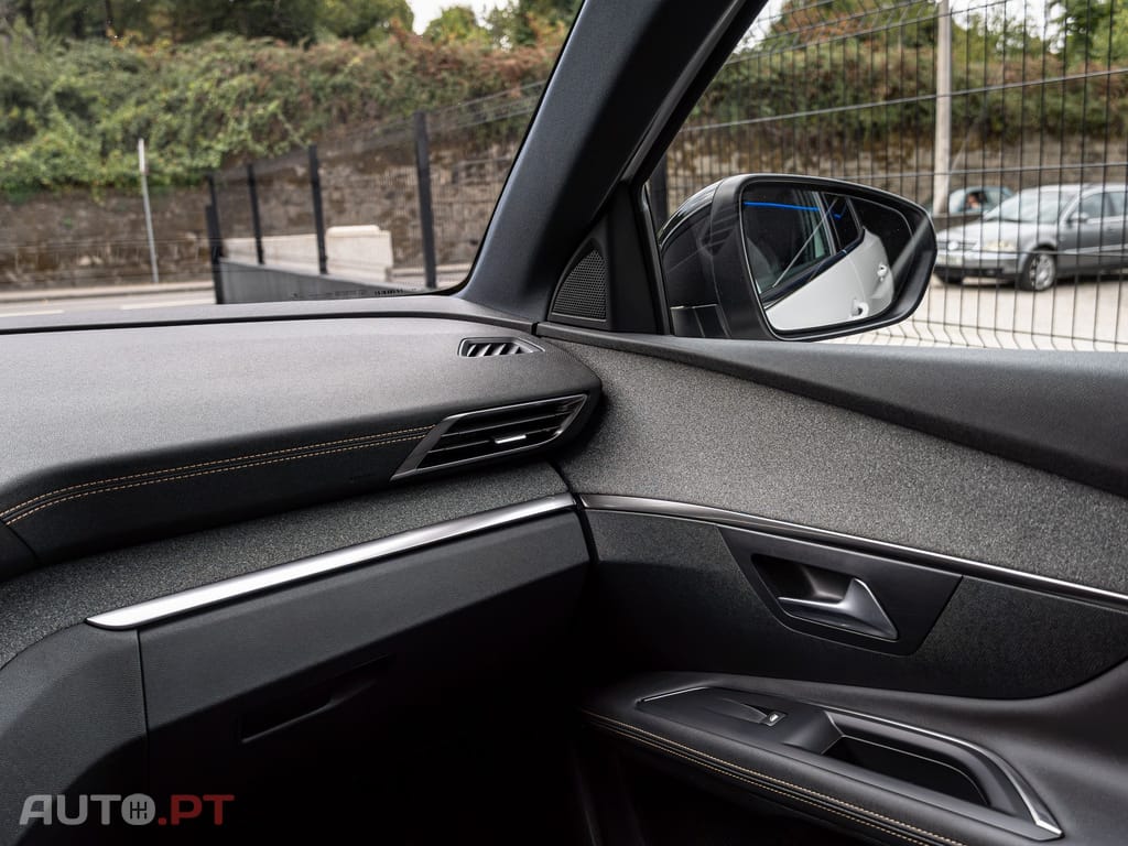 Peugeot 3008 1.5 BlueHDi GT Line EAT8