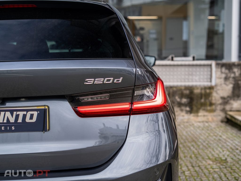 BMW 320 d Line Sport Shadow Auto