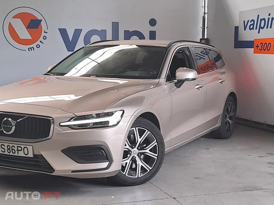 Volvo V60 2.0 B4 Momentum Core Geartronic