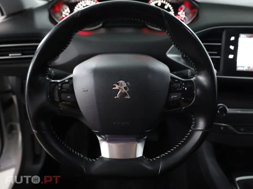 Peugeot 308 SW 1.6 BlueHDi Allure