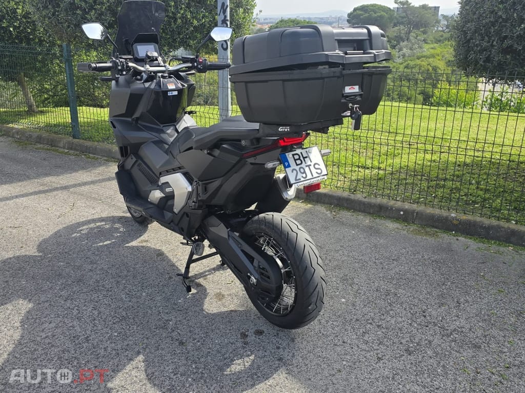 Honda ADV XADV 750