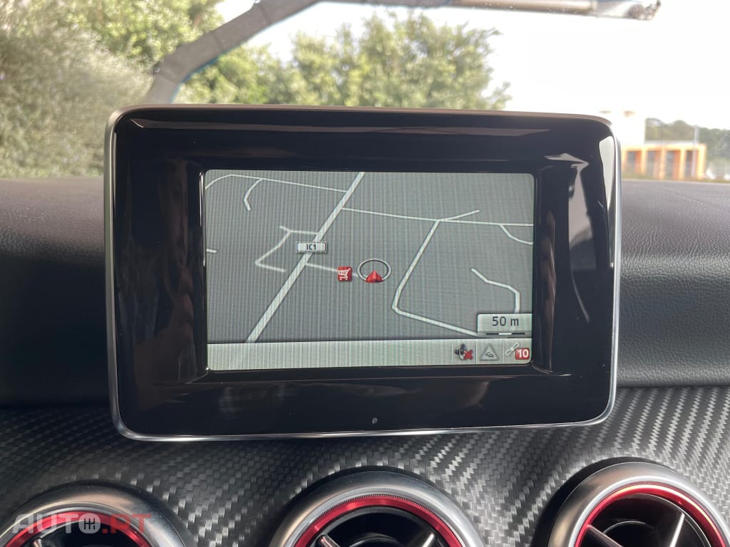 Mercedes-Benz A 200 AMG Line