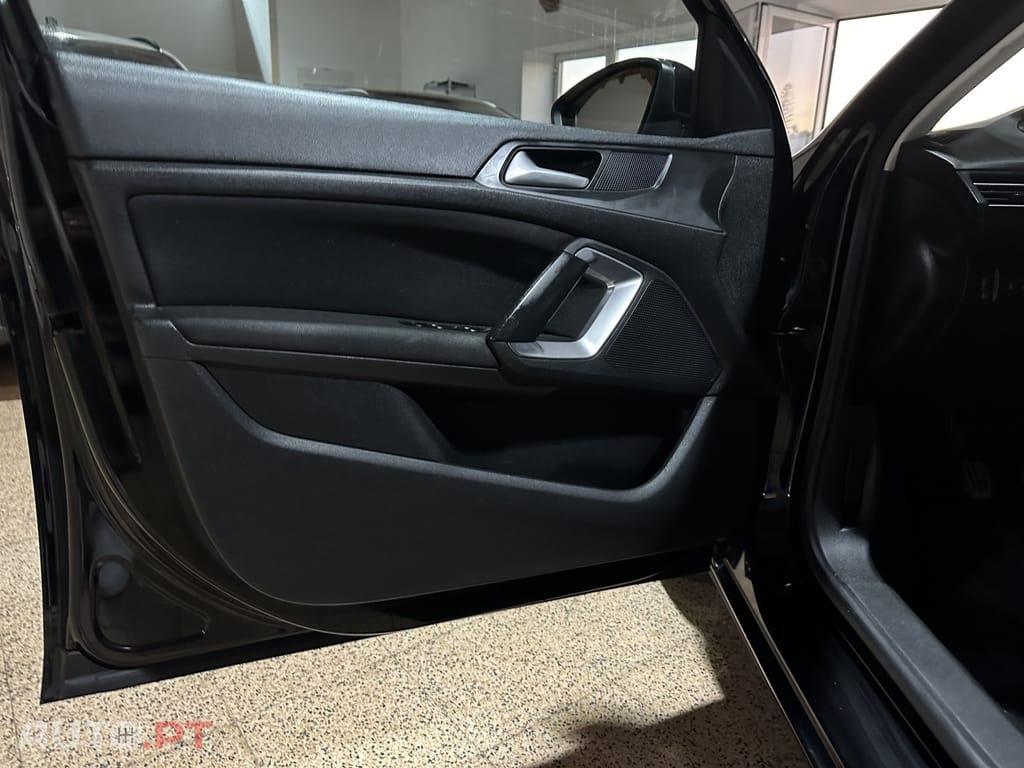 Peugeot 308 SW 1.6 BlueHDi Access