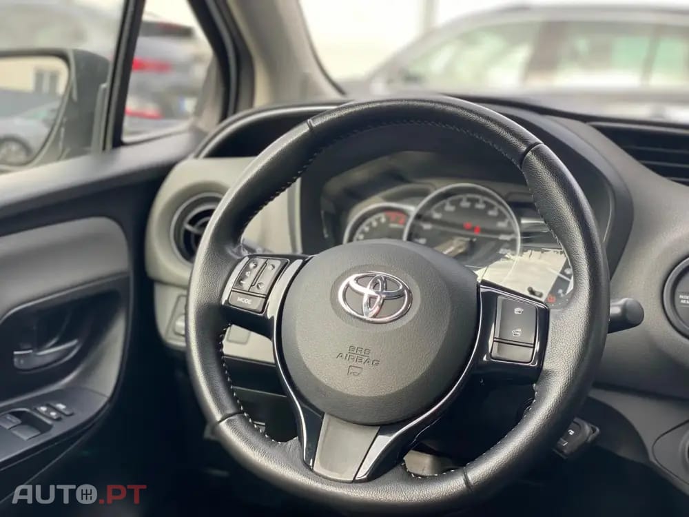 Toyota Yaris 1.0 VVT-i Comfort