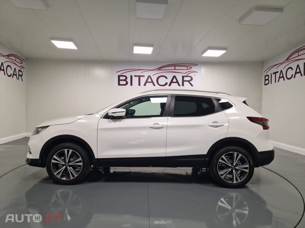 Nissan Qashqai 1.5 dCi N-Connecta