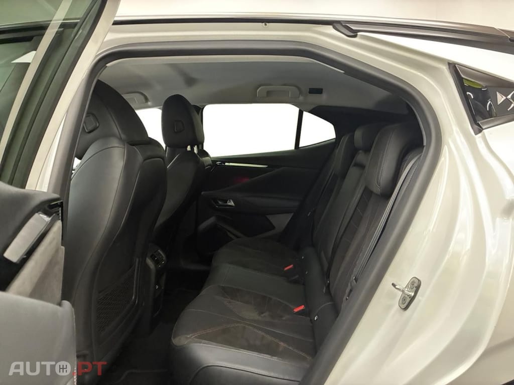 DS DS4 1.2 PureTech Performance Line EAT8