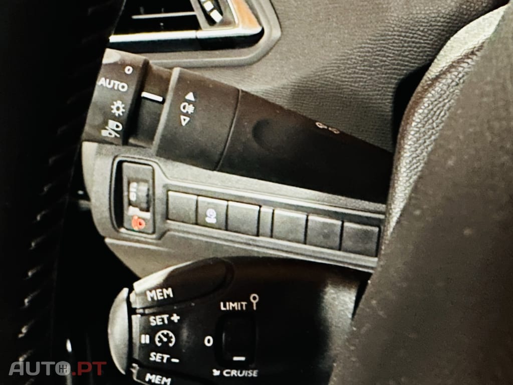 Peugeot 308 SW 1.2 PureTech Access P.Business