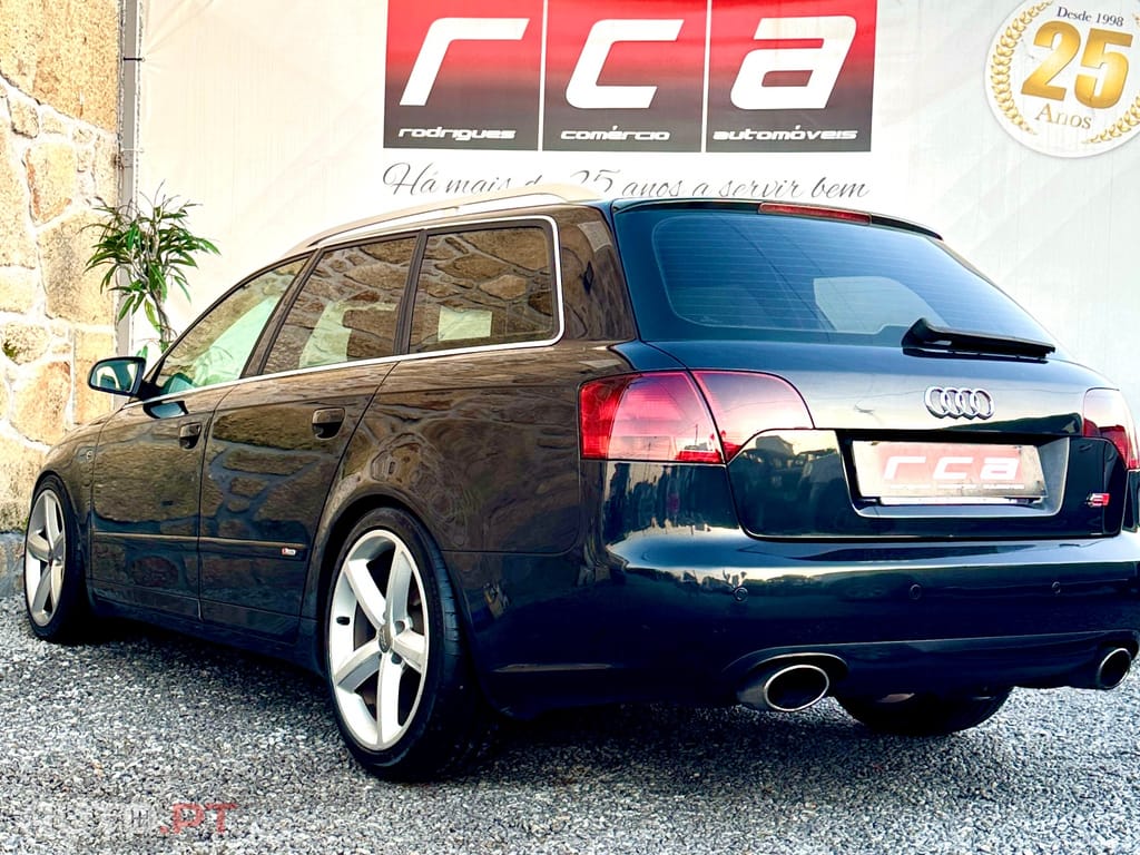Audi A4 Avant 2.0 TDi S-line