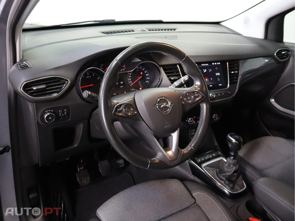 Opel Crossland 1.2 Business Edition