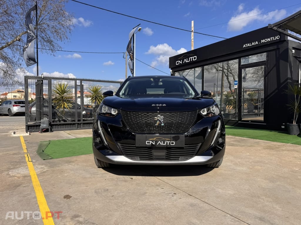 Peugeot E-2008 50 kWh Active Pack