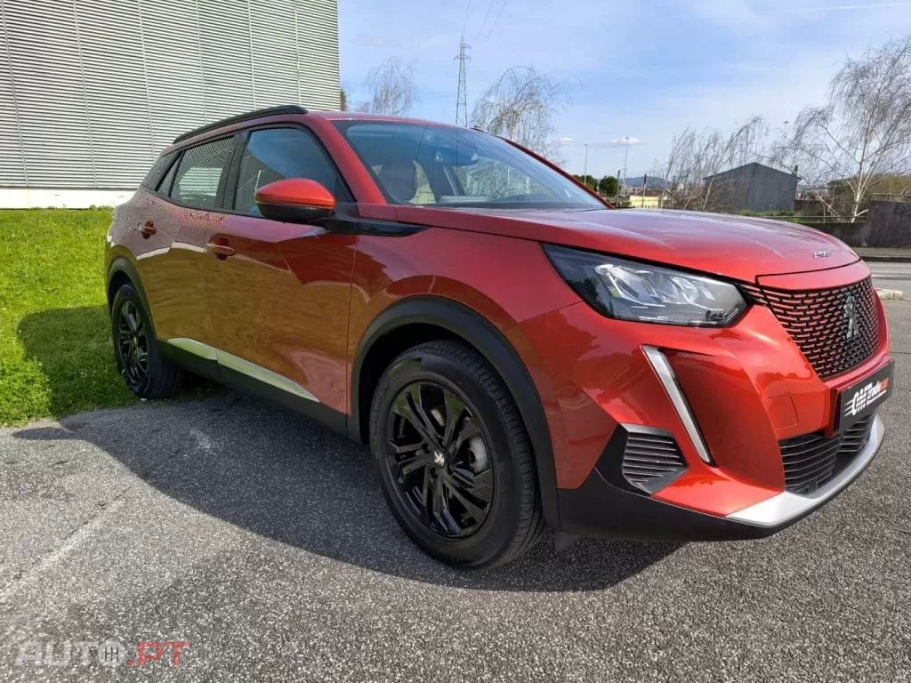 Peugeot E-2008 50 kWh Allure Pack