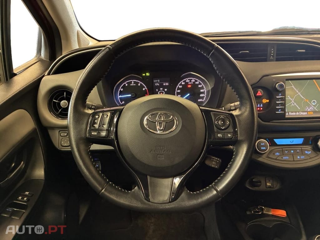 Toyota Yaris 1.0 VVT-i Ultimate