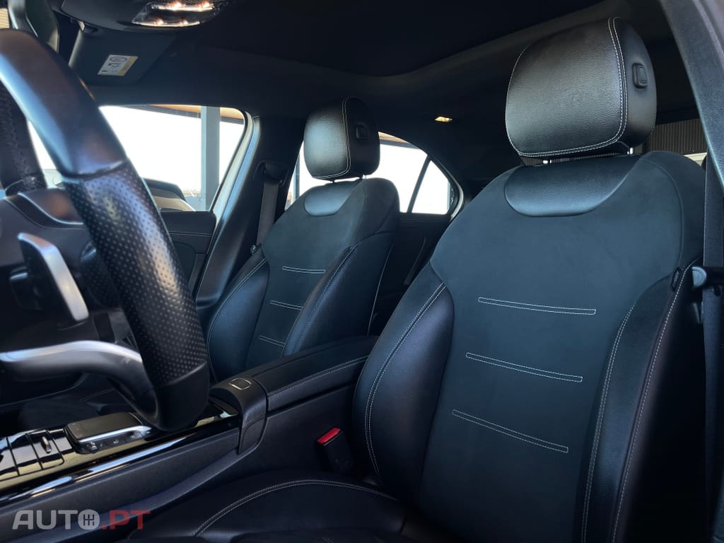 Mercedes-Benz A 250 e AMG Line