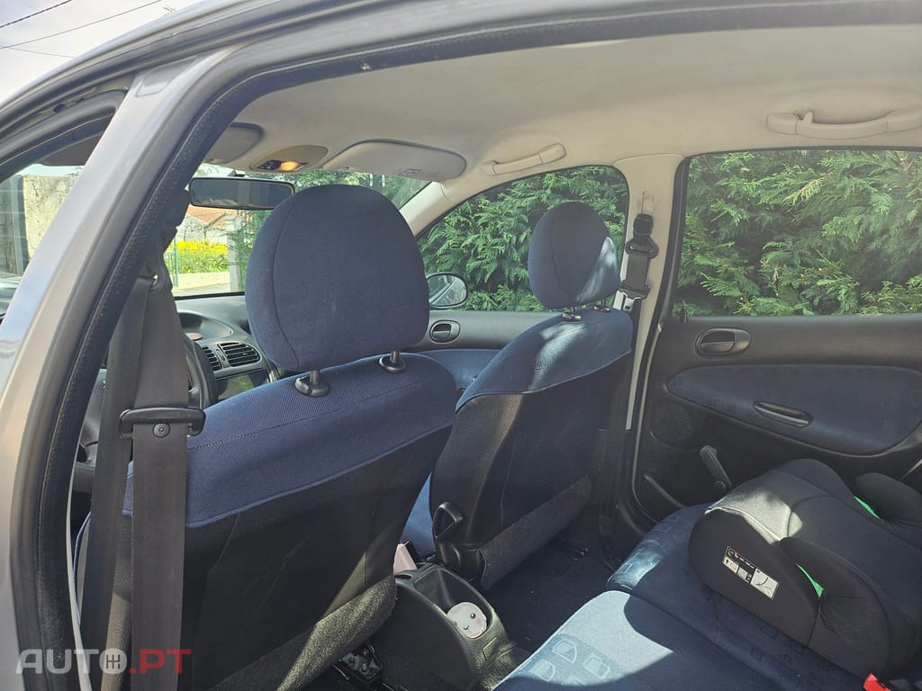 Peugeot 206 1.1 XR