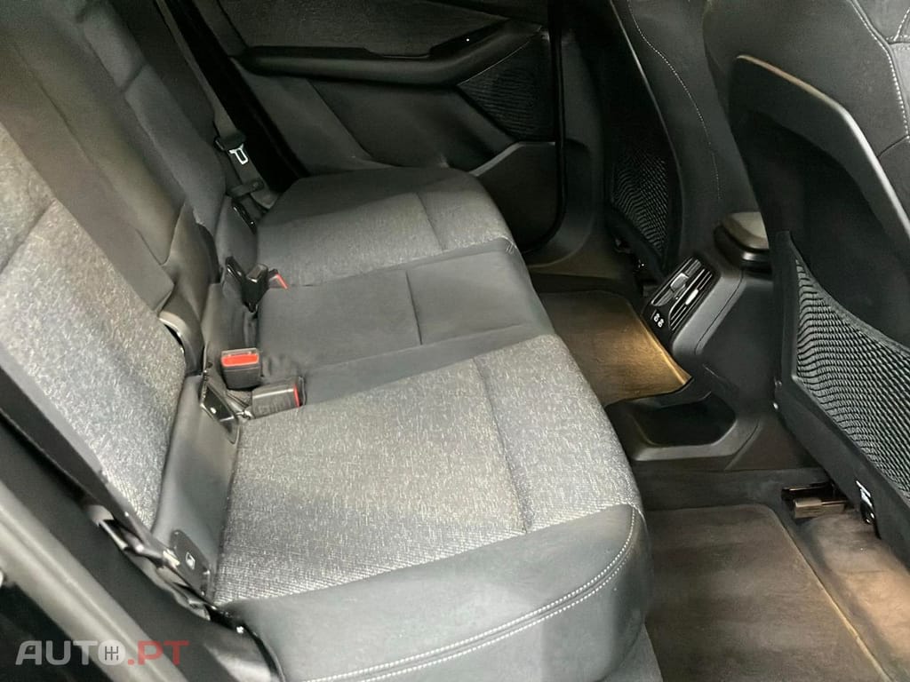 BMW 225 e xDrive Line Luxury