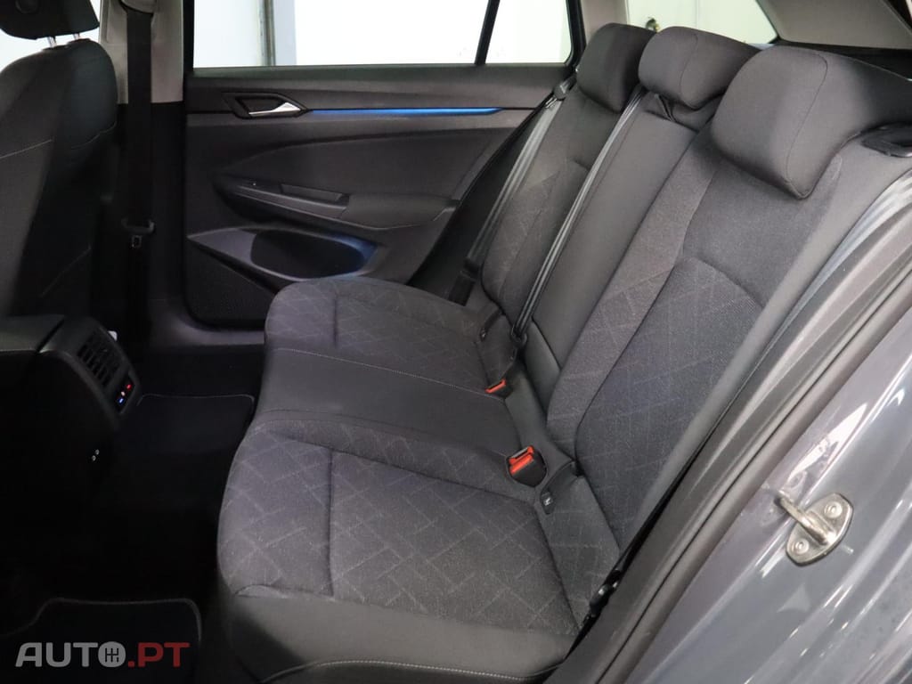 Volkswagen Golf 2.0 TDI Life Variant