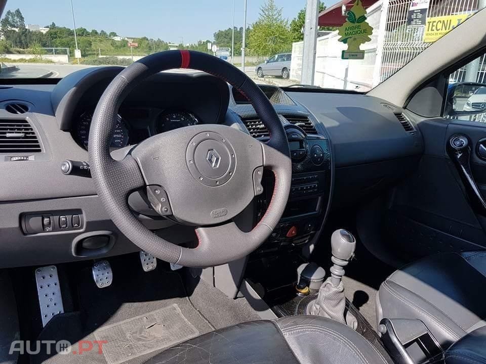 Renault Mégane 2.0 T 16V Sport