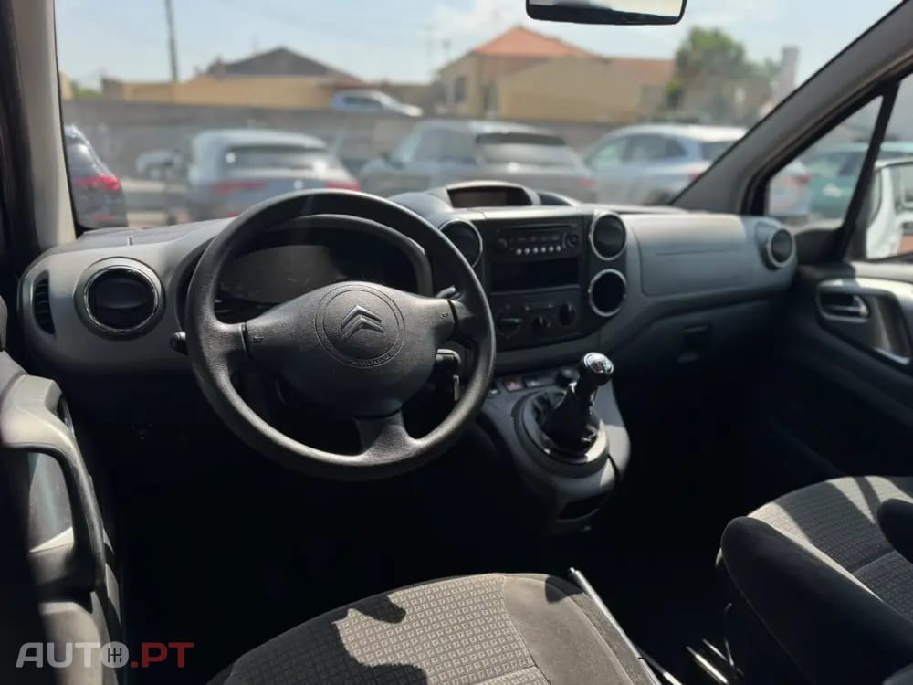 Citroen Berlingo Outro