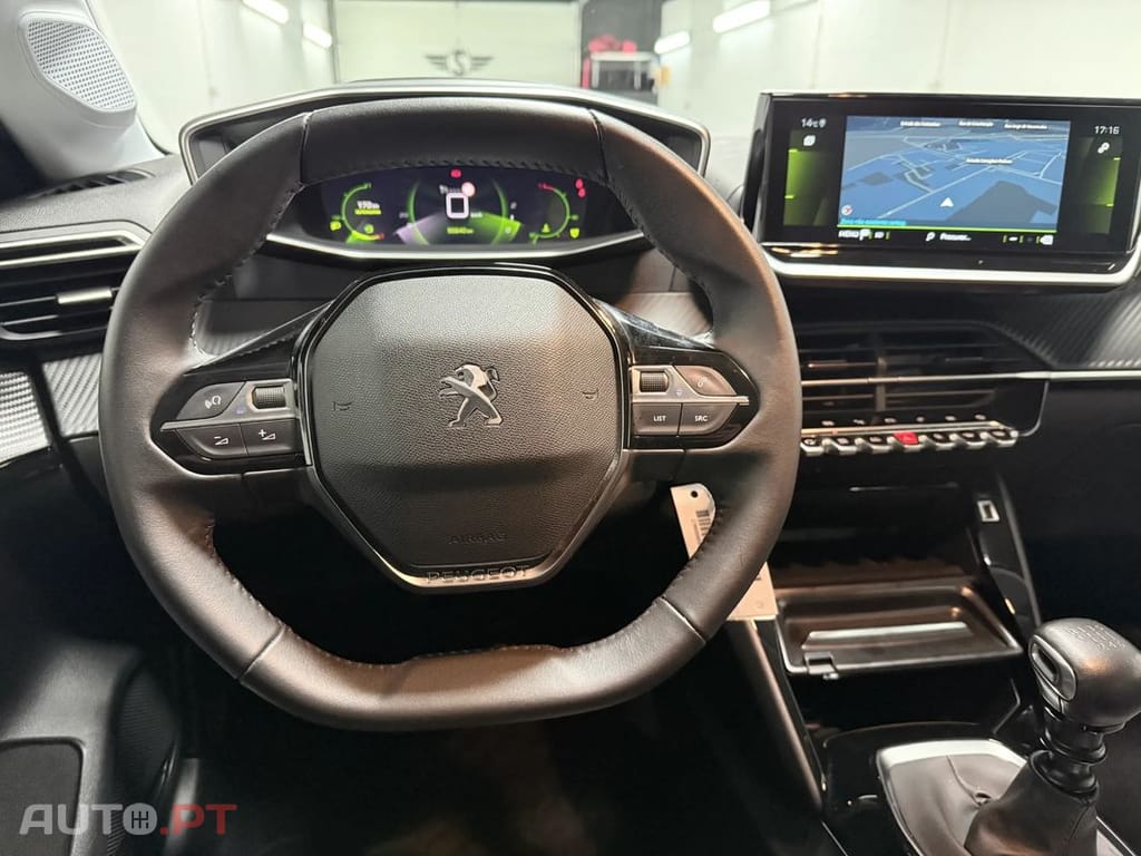 Peugeot 208 PureTech 100 Allure Pack