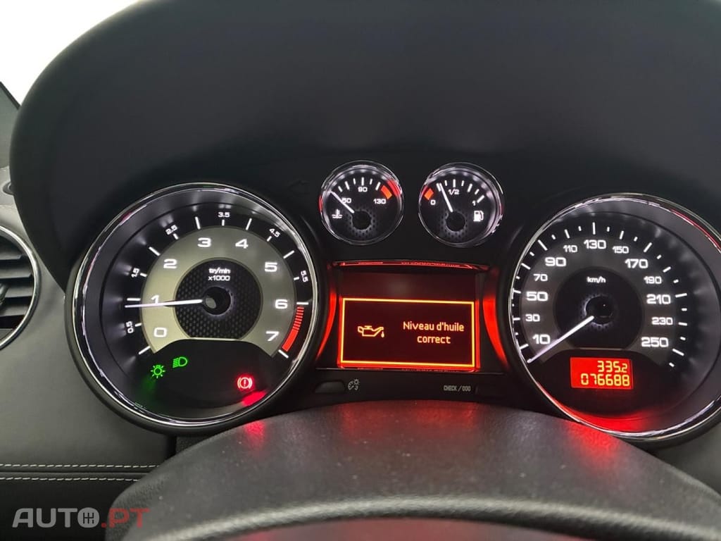 Peugeot RCZ 1.6 200 THP