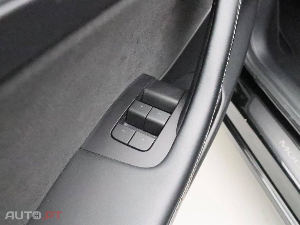 Tesla Model 3 Standard RWD Plus