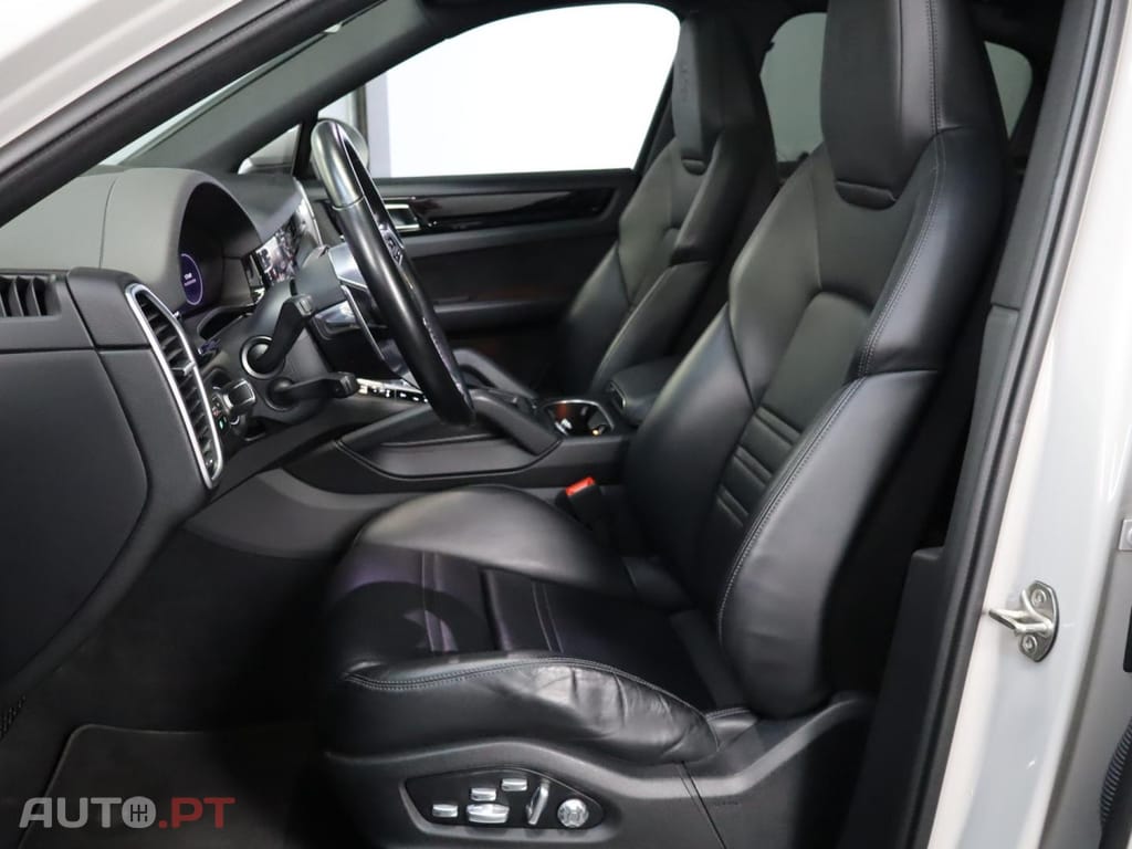 Porsche Cayenne 3.0 E-Hybrid Coupé
