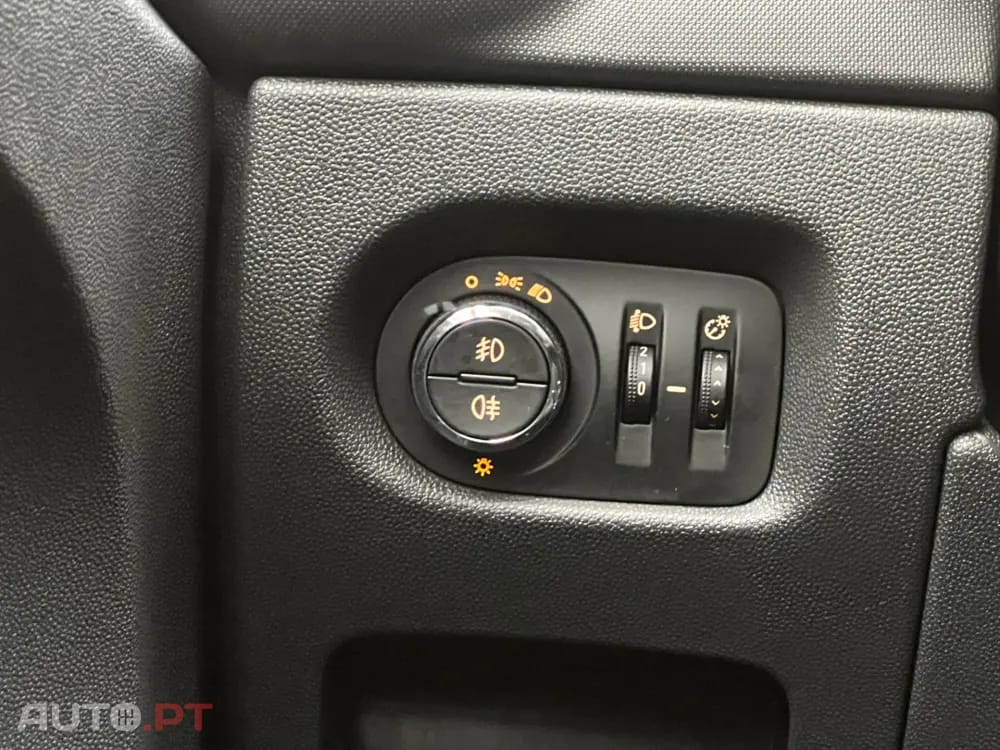 Opel Corsa 1.3 CDTI Go! 95g