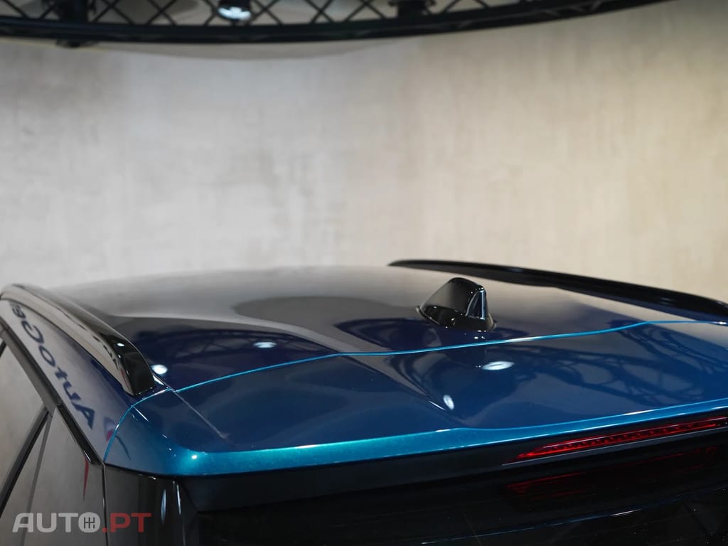 Peugeot 2008 1.2 Hybrid Allure e-DCS6