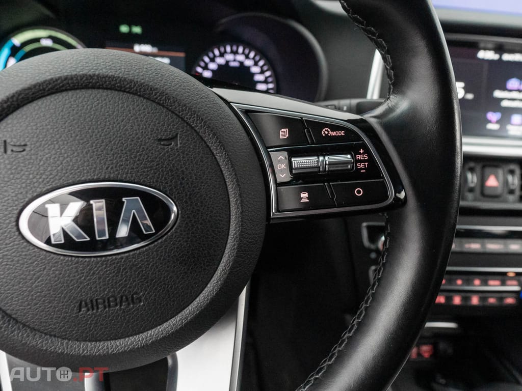Kia Optima 2.0 CVVT PHEV