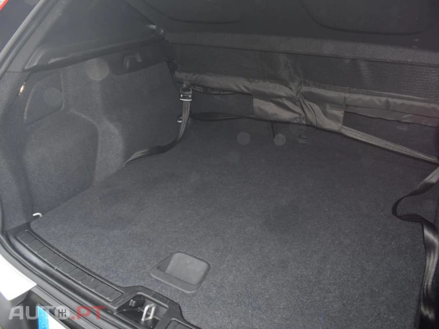 Volvo XC40 2.0 D3 Momentum