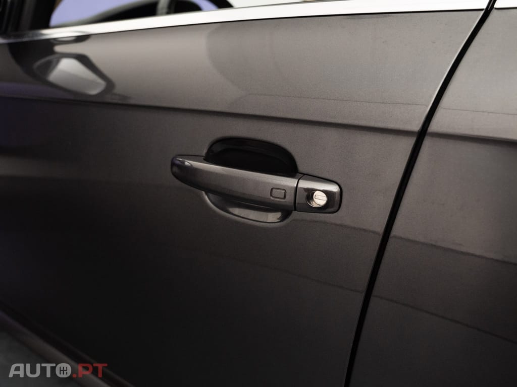 Audi A4 Avant 2.0 TDi S-line