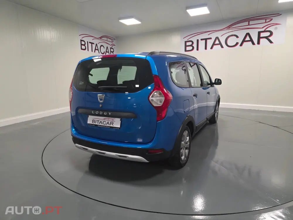 Dacia Lodgy 1.5 dCi Stepway 7L