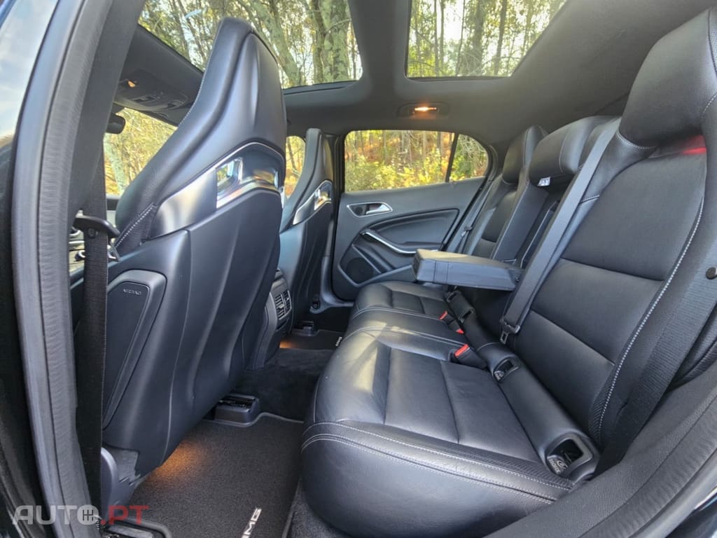 Mercedes-Benz GLA 45 AMG 4-Matic