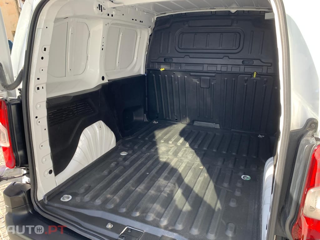 Opel Combo 1.5 CDTi L1H1 Enjoy