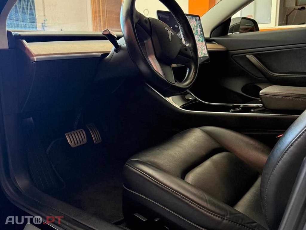 Tesla Model 3 Dual Motor Performance