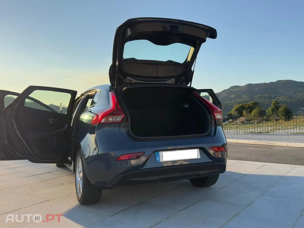Volvo V40 D2 Kinetic