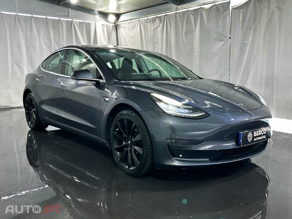 Tesla Model 3 Long-Range Dual Motor AWD