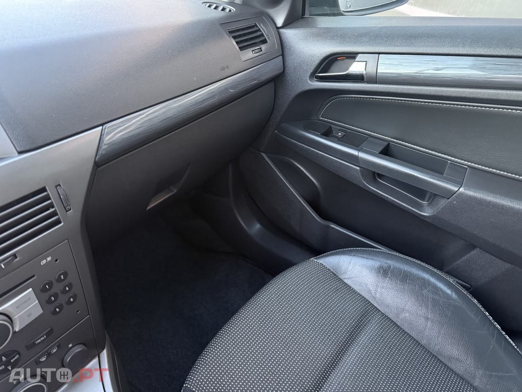 Opel Astra 1.7 CDTi Cosmo M5