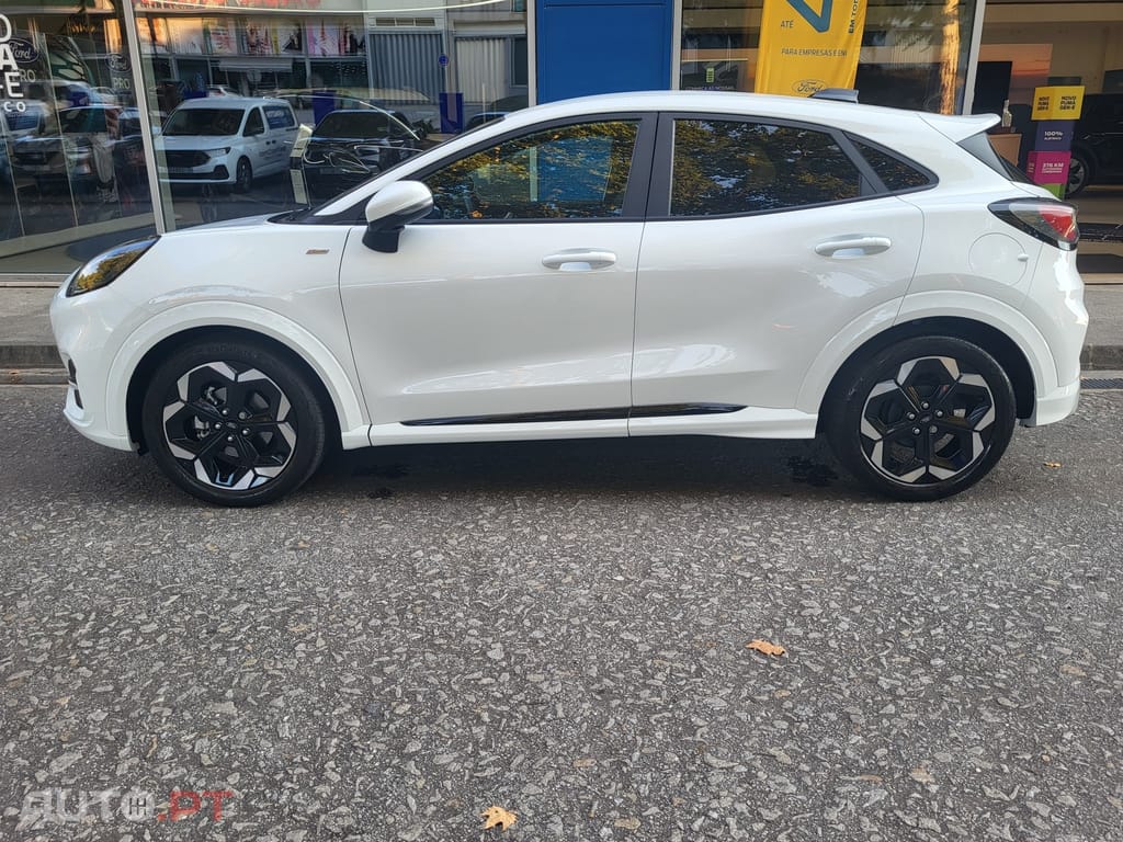 Ford Puma 1.0 EcoBoost mHEV ST-Line X