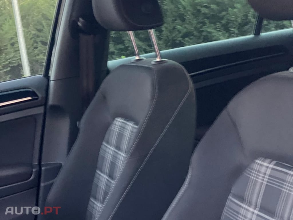 Volkswagen Golf 2.0 TDi GTD