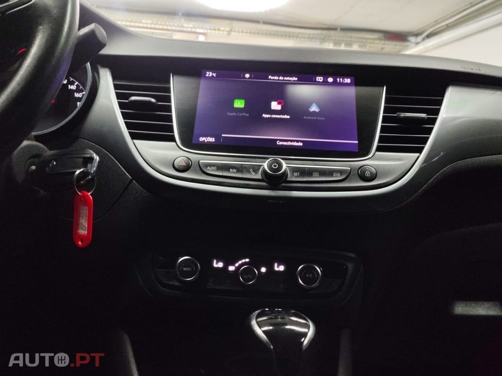 Opel Crossland 1.2 T Elegance