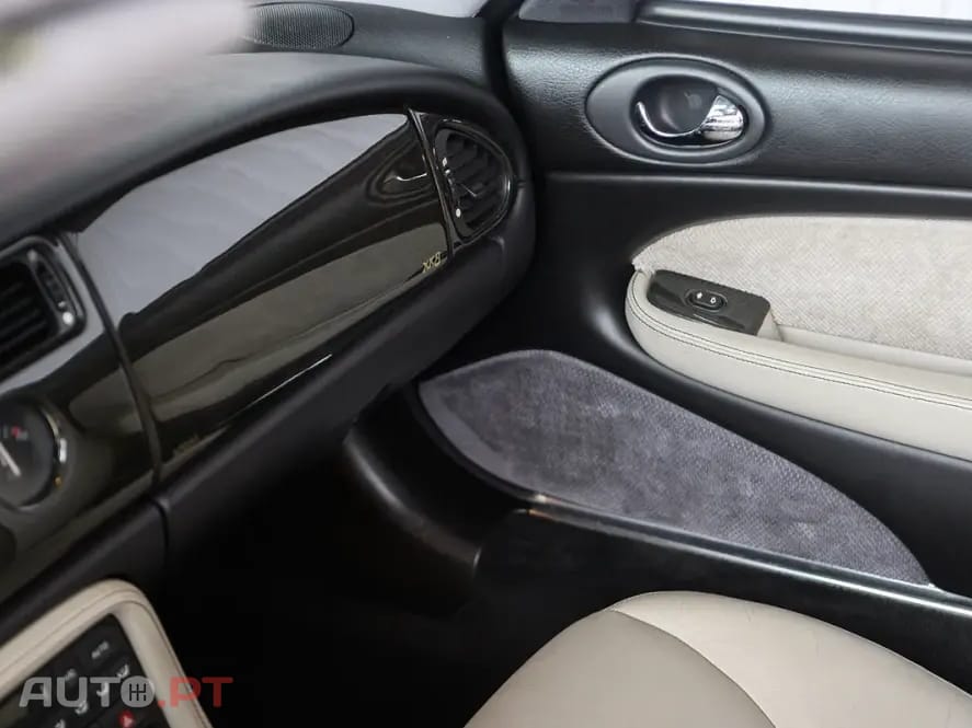 Jaguar XK XK8 4.0 Convertible Sport