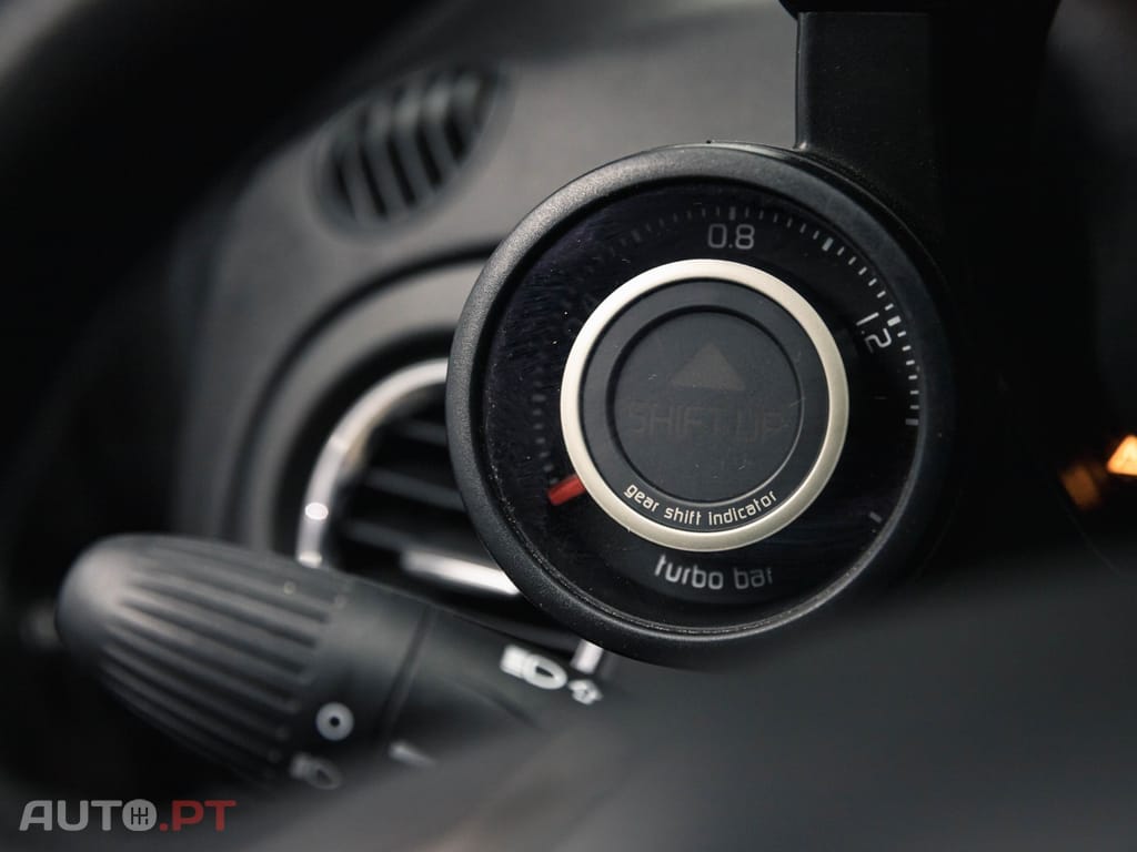 Abarth 595 SCUDERIA ITALIA