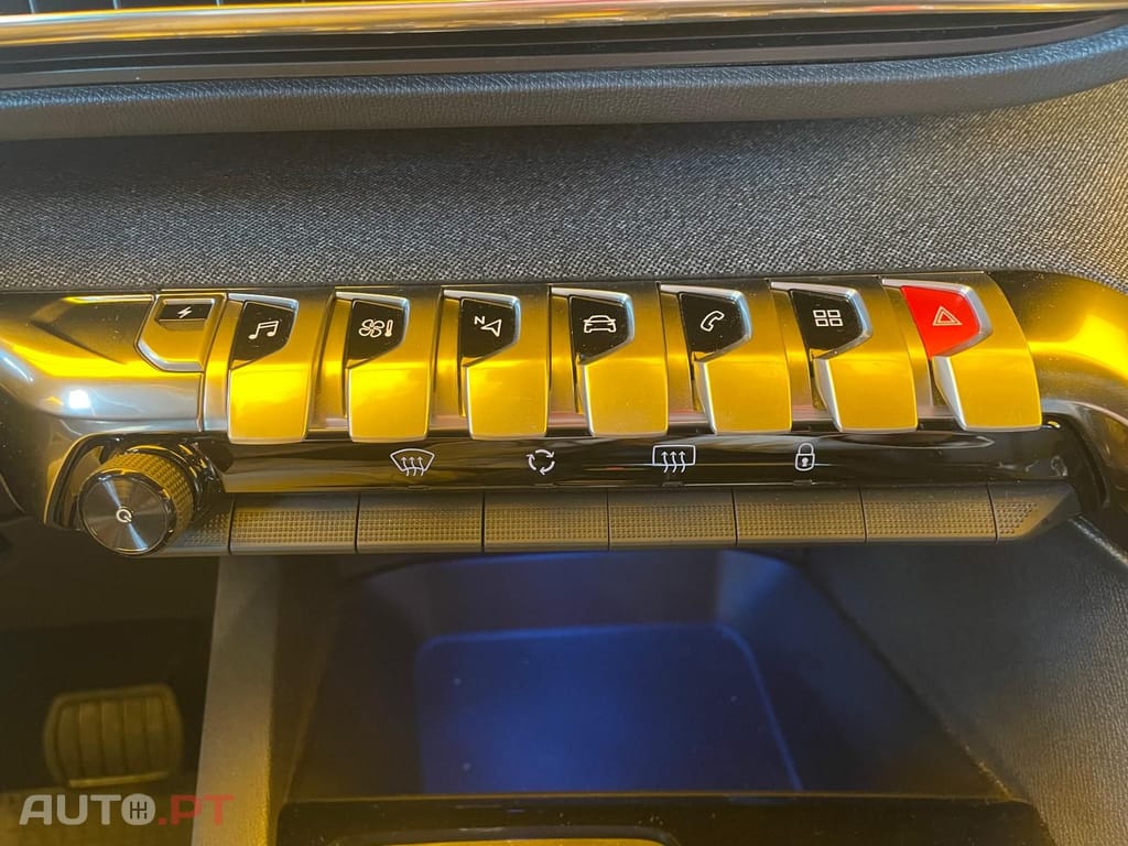 Peugeot 3008 1.6 Hybrid  Allure Pack