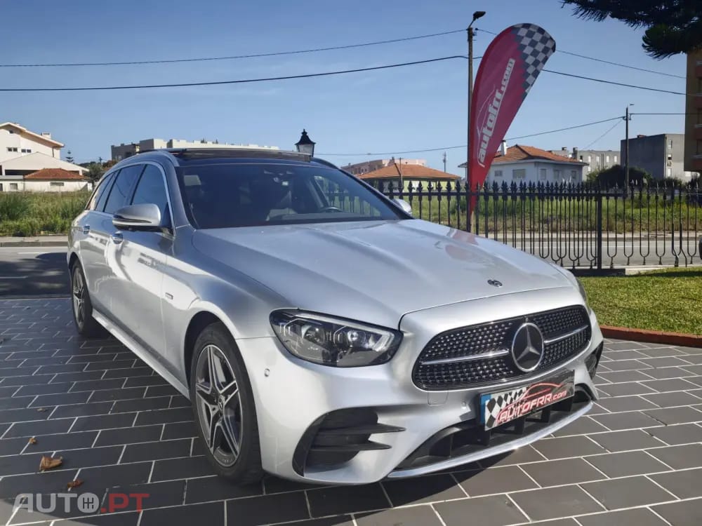 Mercedes-Benz E 300 e Station 9G-TRONIC AMG Line